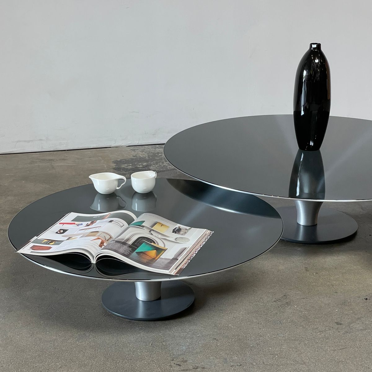 Roche Bobois Ovni Cocktail Tables (all on hold) | Kashew