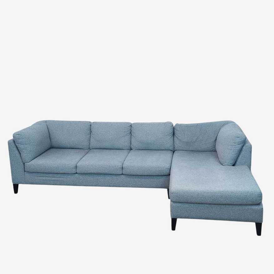EQ3 Modern Sectional Sofa with Chaise - image 0
