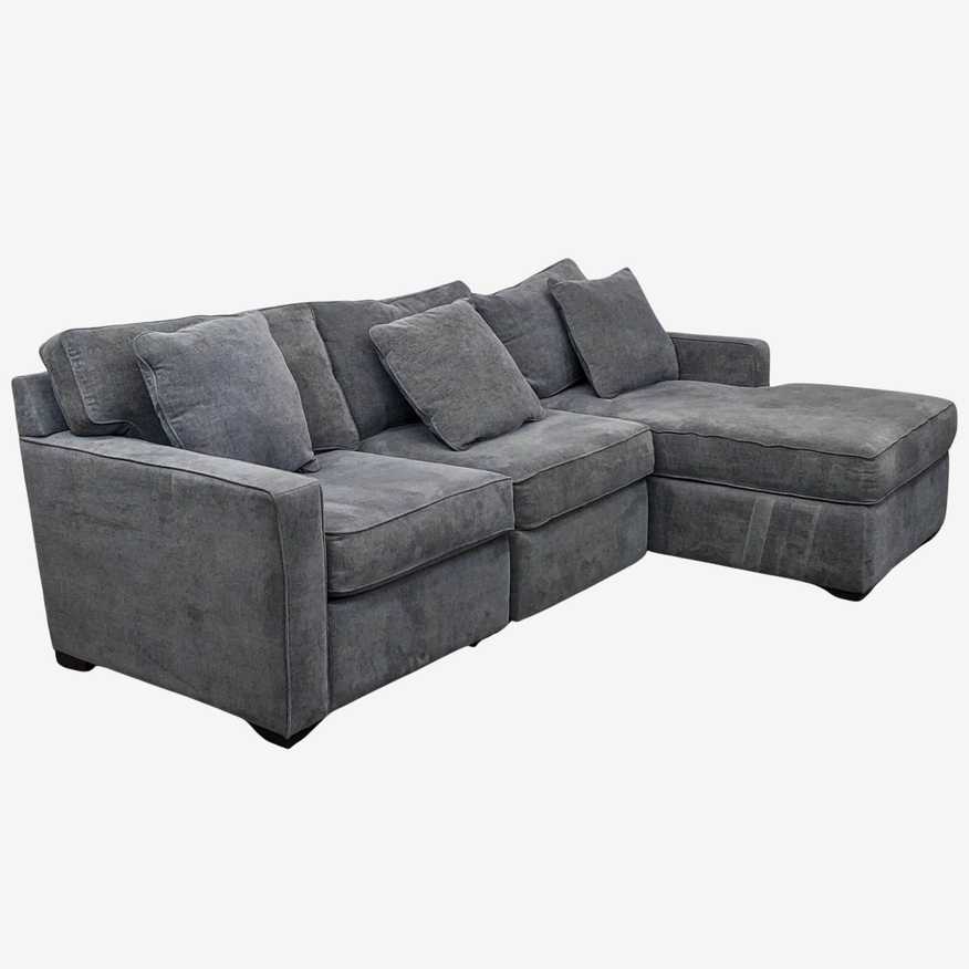 Jonathan Louis Sectional With Chaise - image 0