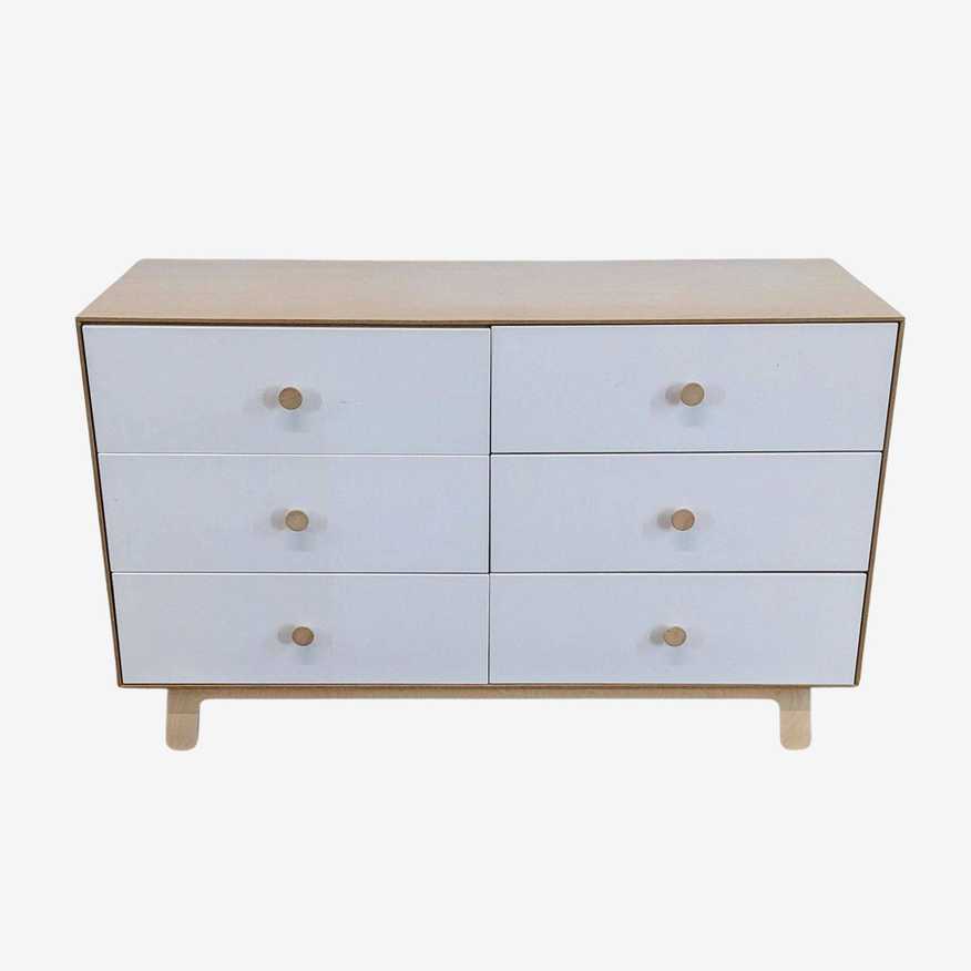 Oeuf  Sparrow Dresser - image 0