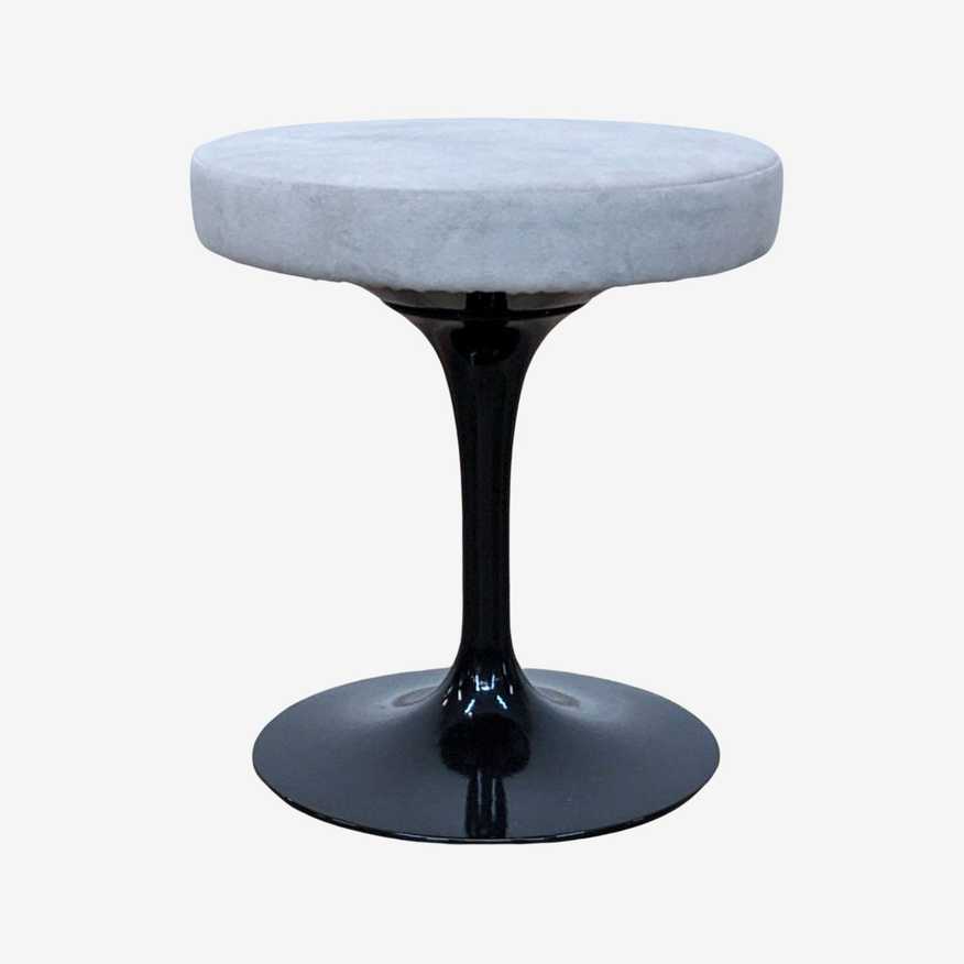 Knoll Saarinen Tulip Stool - image 0