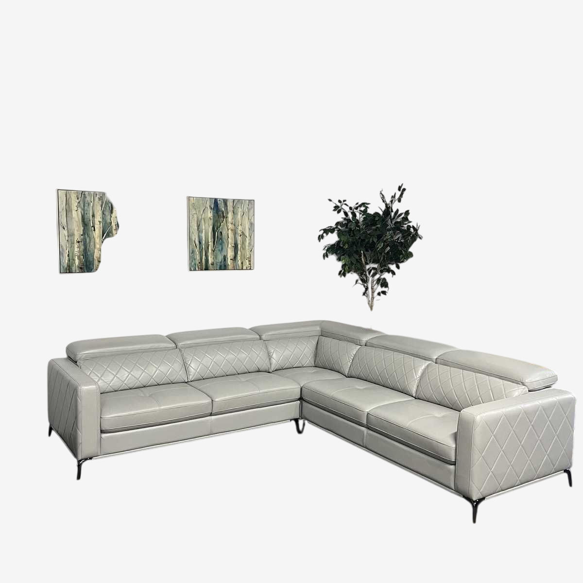 Sofia Vergara Leather Sectional - $1200 | Kashew | Kashew