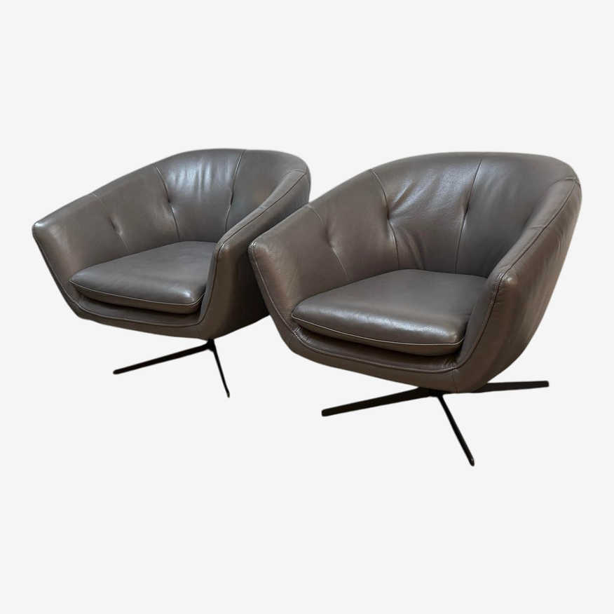 Scandinavian Design Furniture Rory Leather Swivel Chairs, a Pair - image 0