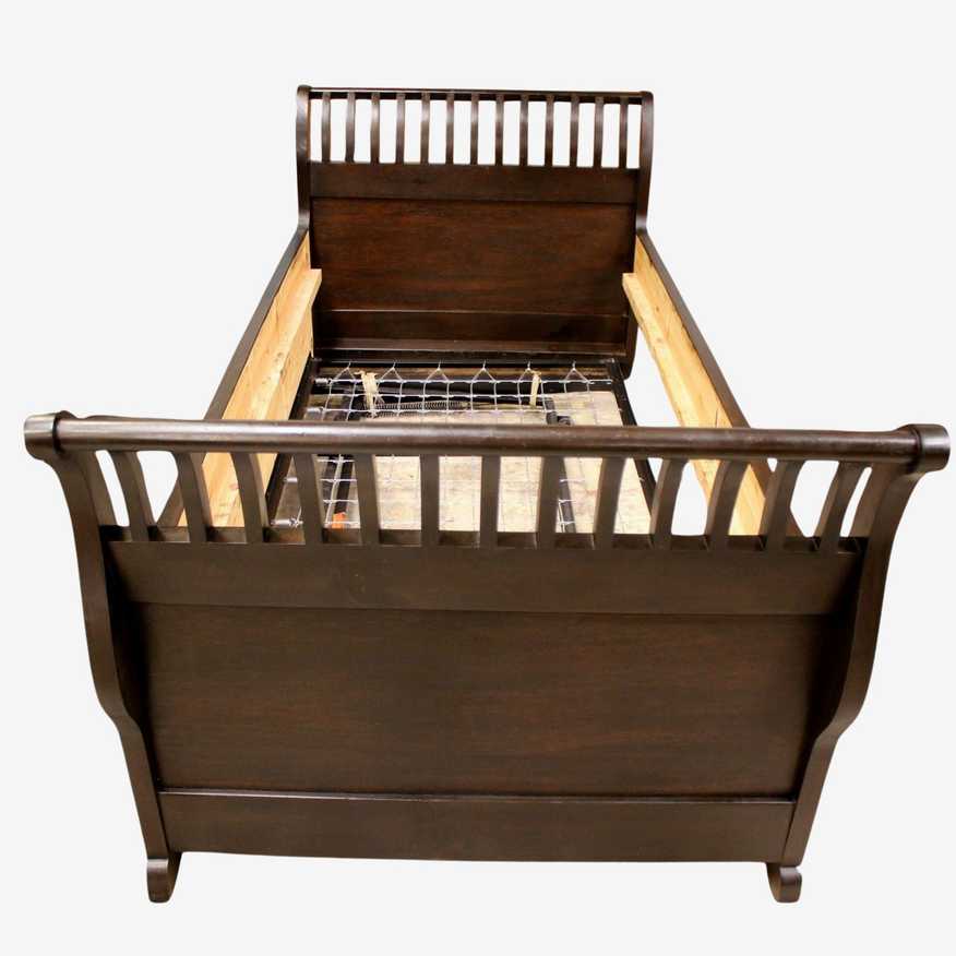 Twin/Twin XL Pine Sleigh Bed w/Trundle - image 0