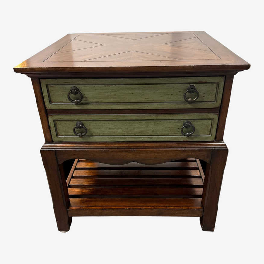 Hekman Accents Collection End Table - image 0