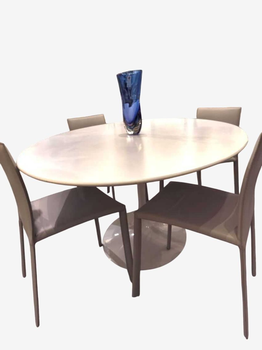 Knoll Original Saarinen Tulip Dining Table by Knoll - image 0