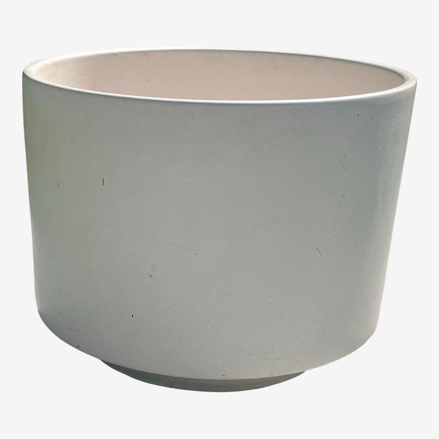 Vintage White Gainey C-16 Pot - image 0