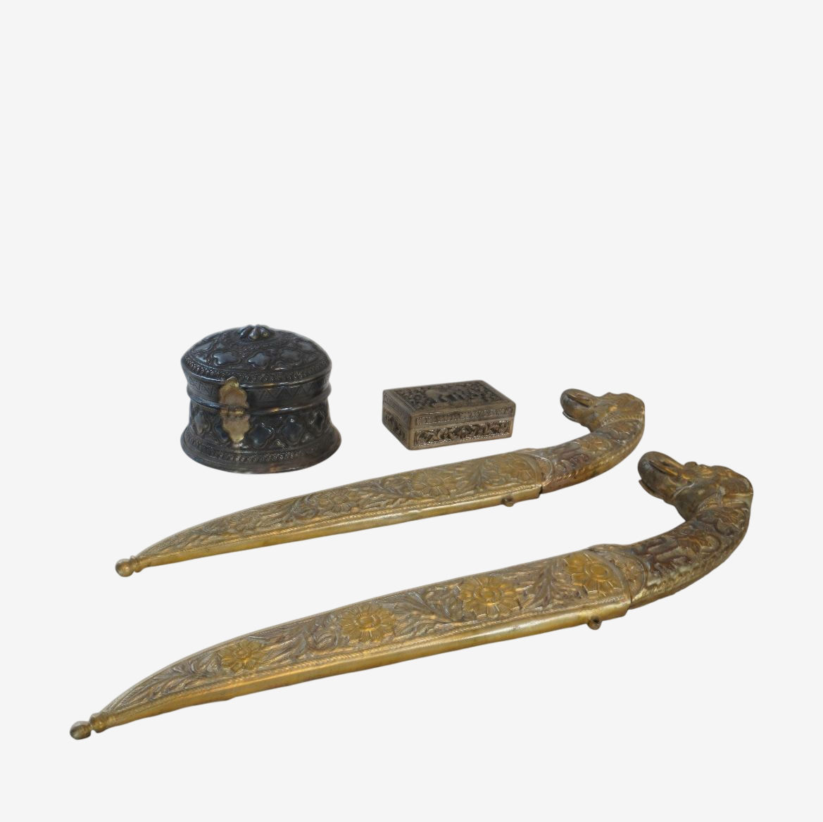Vintage Indian Mughal-Style Daggers and Two Jewelry Boxes | Kashew