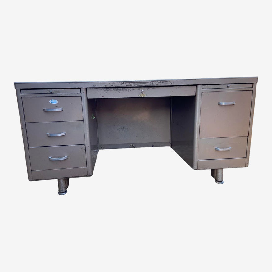 1950s Vintage Tanker Desk - image 0