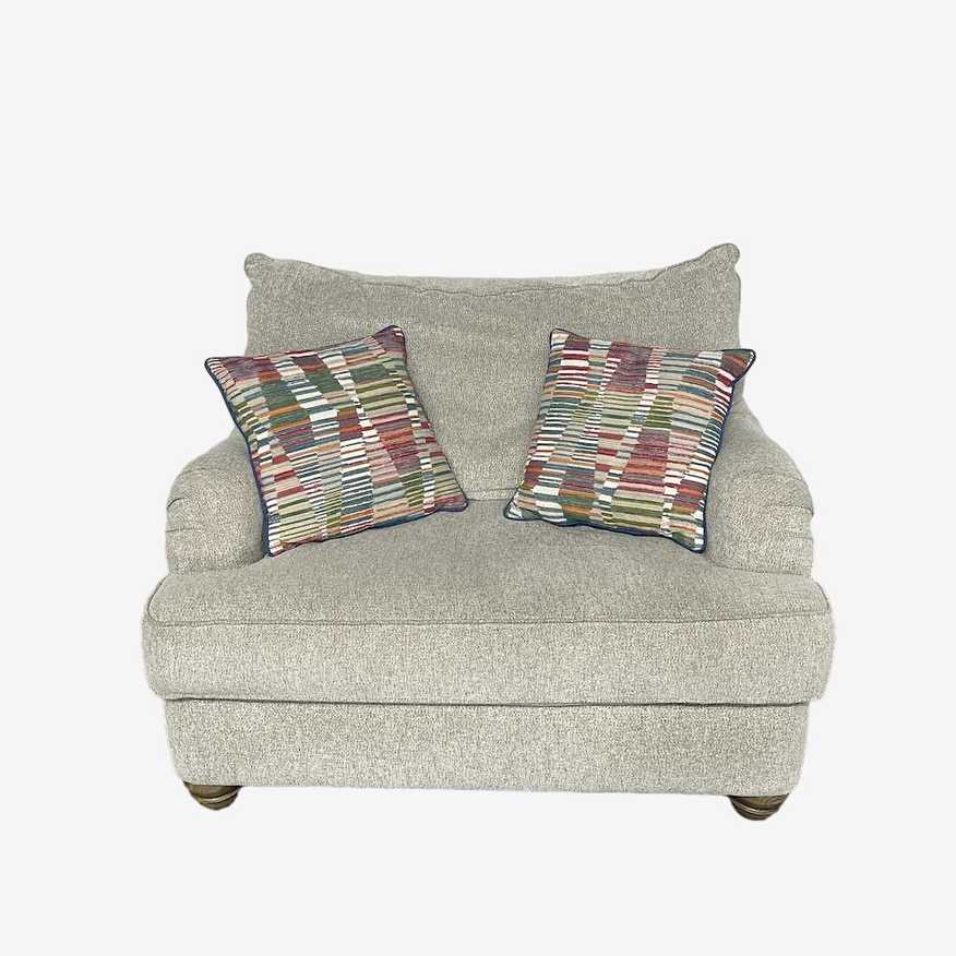 Rooms To Go Chair & a Half - image 0