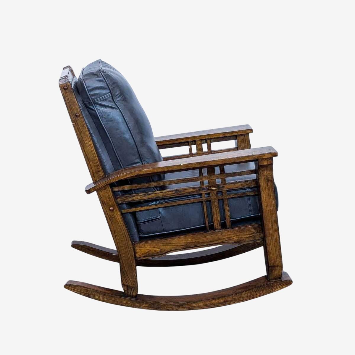 Stagecoach Leather Rocker by Pendleton | Kashew