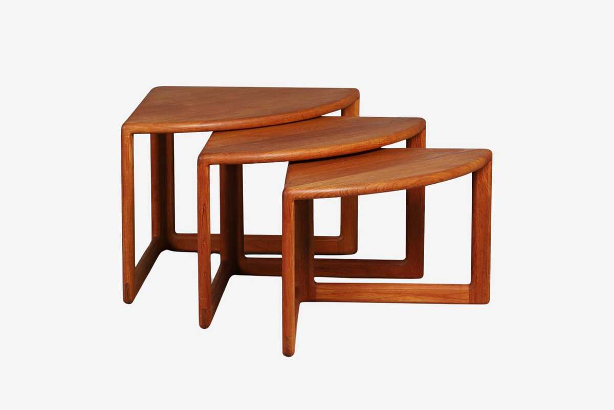 Set Of Triangular Teak Nesting Tables By Niels Bach - Kashew