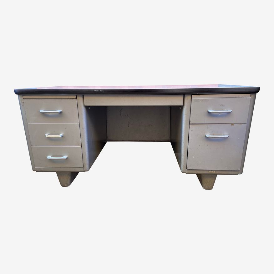 1970s Vintage Mid Century Modern Metal Tanker Desk - image 0