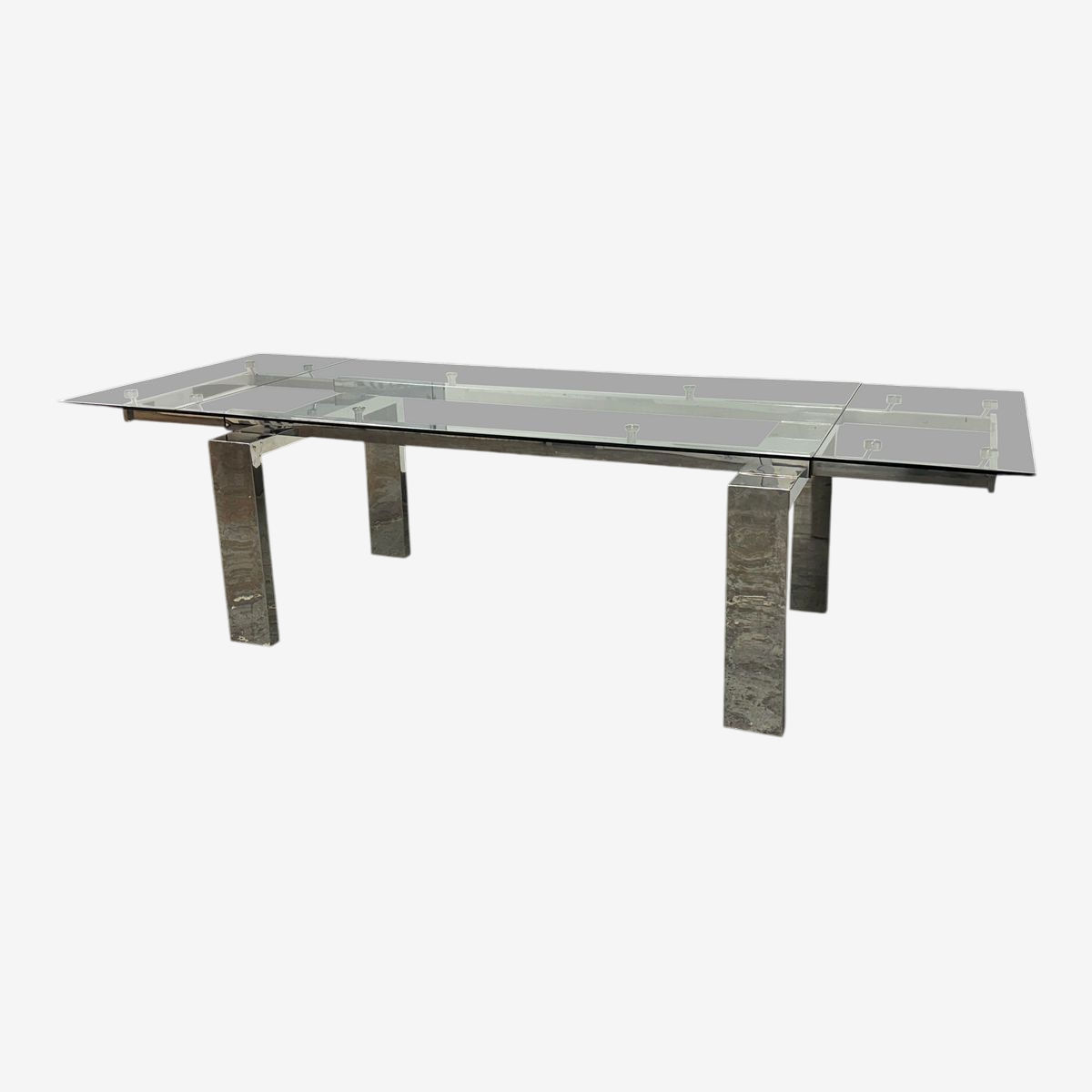 Modani Nabu Dining Table