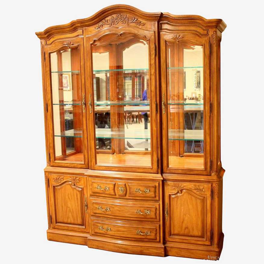 Drexel China Cabinet - image 0