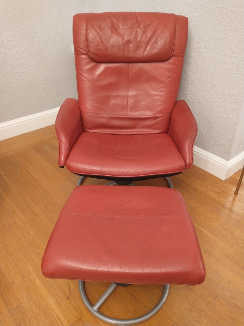 Red leather chair w/ footstool - image 0