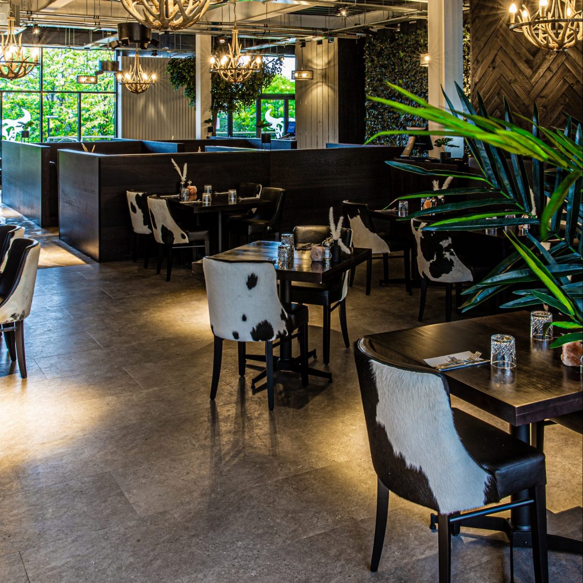 Tomahawk Steakhouse