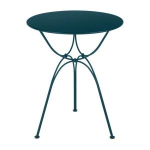 Air Loop Dining Table