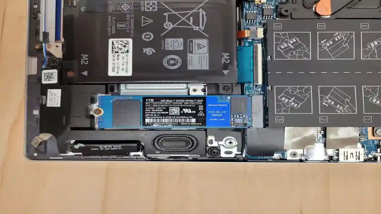 Begini Cara Melihat SSD di Laptop