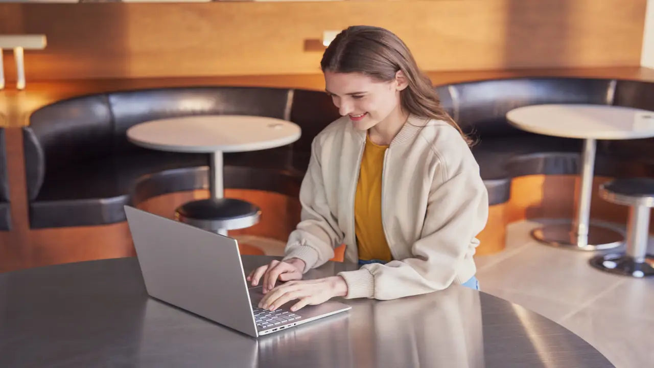 Laptop AI 2025 Terbaik? ASUS Vivobook S14 untuk Produktivitas Masa Kini Laptop AI 2025 Terbaik? ASUS Vivobook S14 untuk Produktivitas Masa Kini