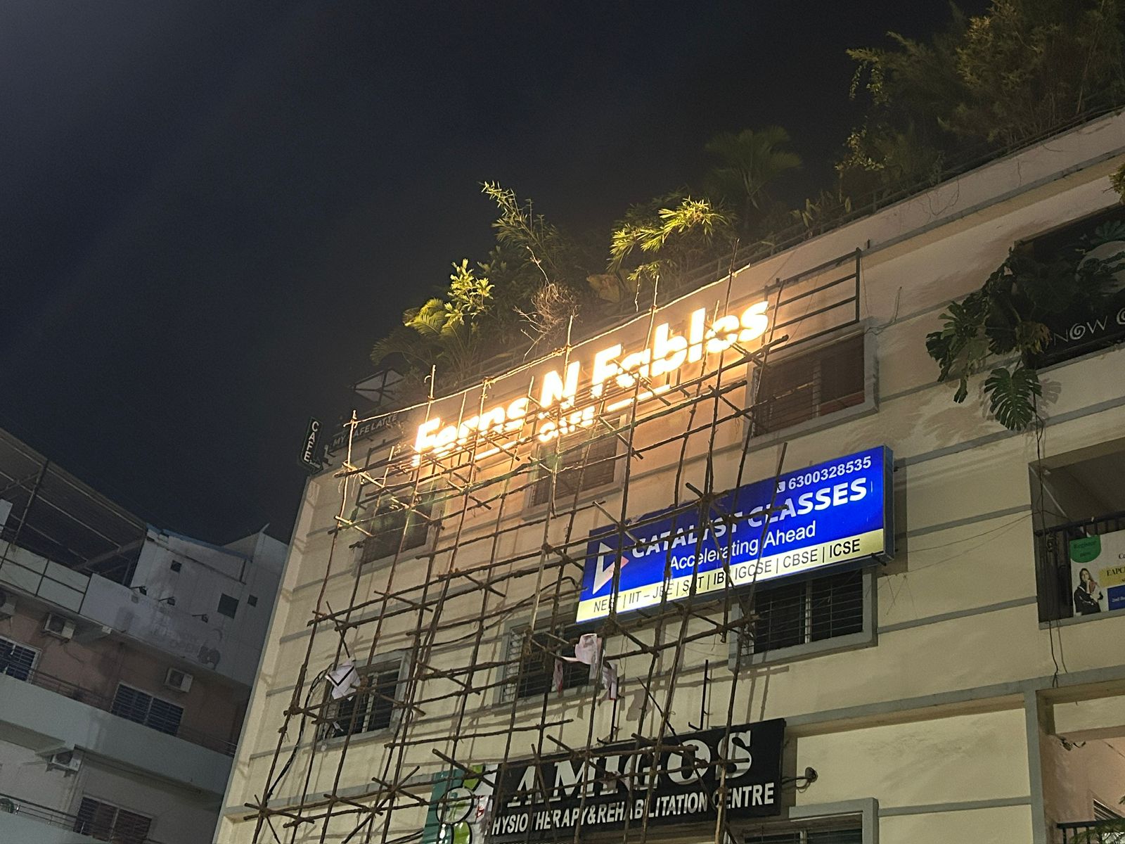 Structure Sign Board