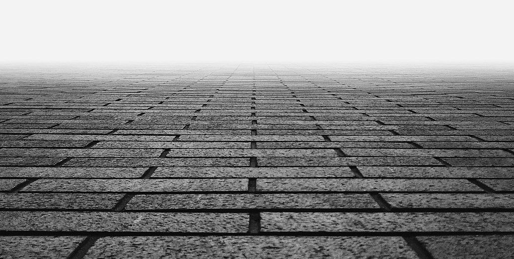 A design structure allowing infinite scrolling
Photo by Siyan Ren on Unsplash