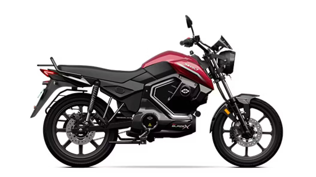 RV BlazeX in Eclipse Red Black motorcycle image