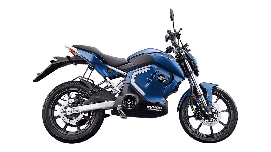 RV400 in Pacific Blue motorcycle image