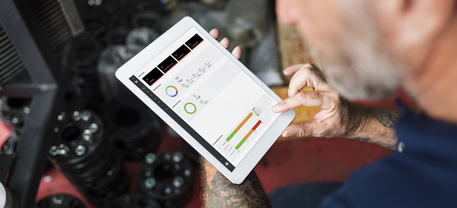 How job management software creates an efficient workplace