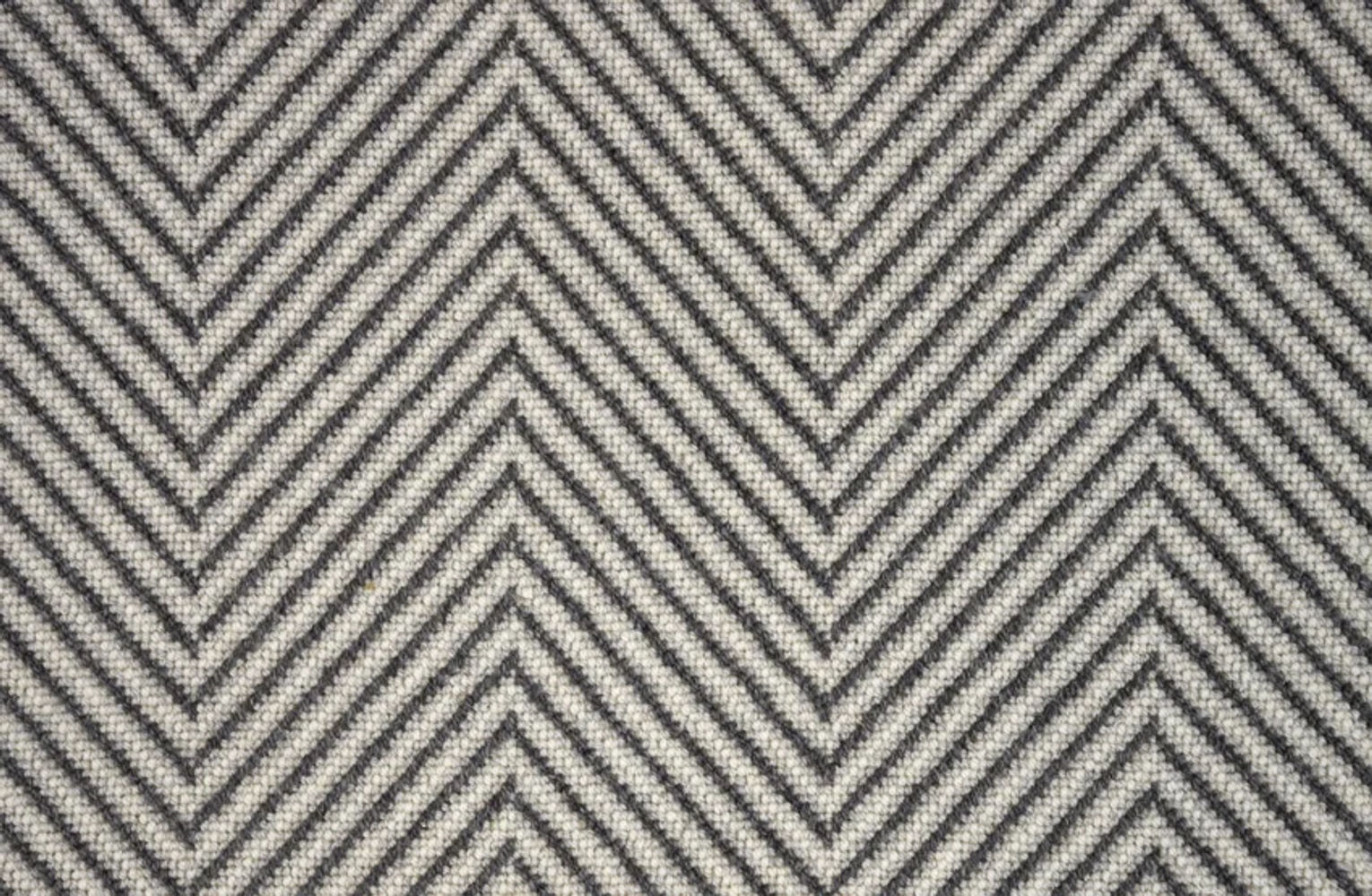 LUCKY CREST