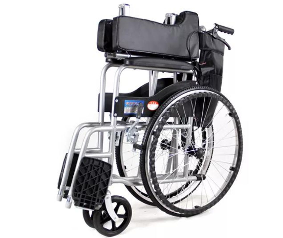 Foldable Manual Wheelchair, 100Kg Load Bearing (DW-MW03)