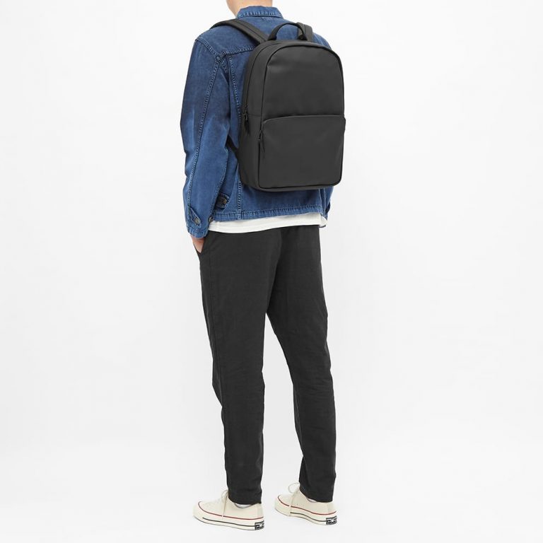 Rains Field Backpack 'Black' | MRSORTED