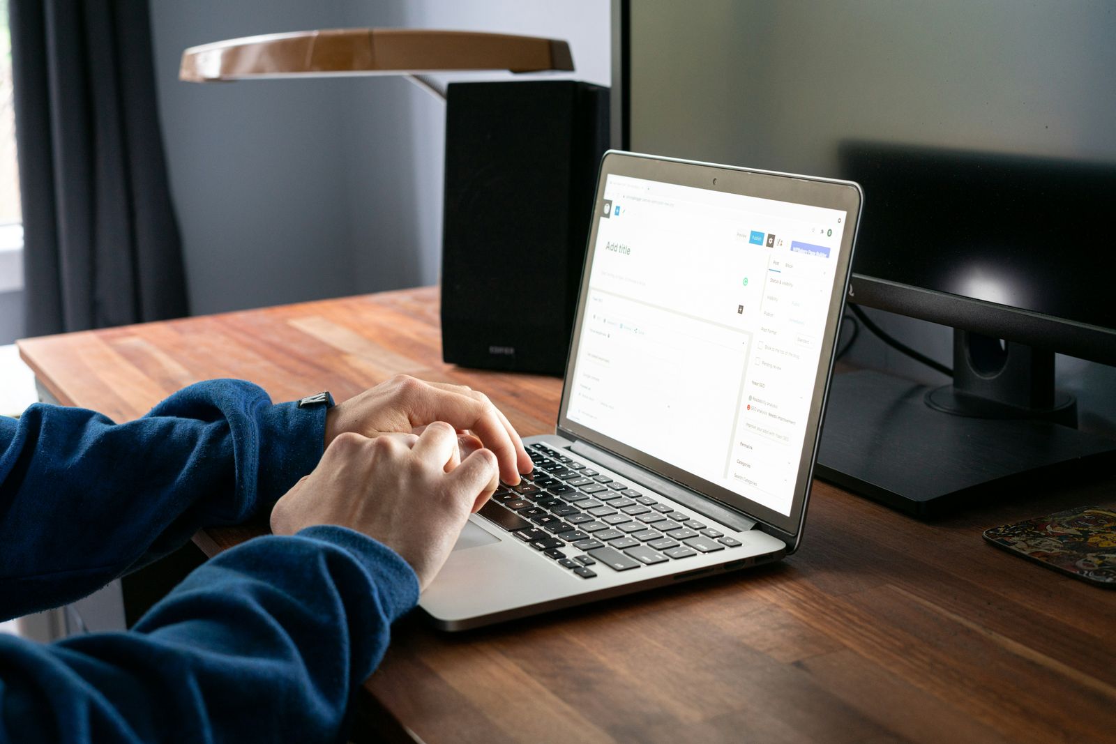 FTC Reopens the Topic of “click-to-cancel” and Subscriptions