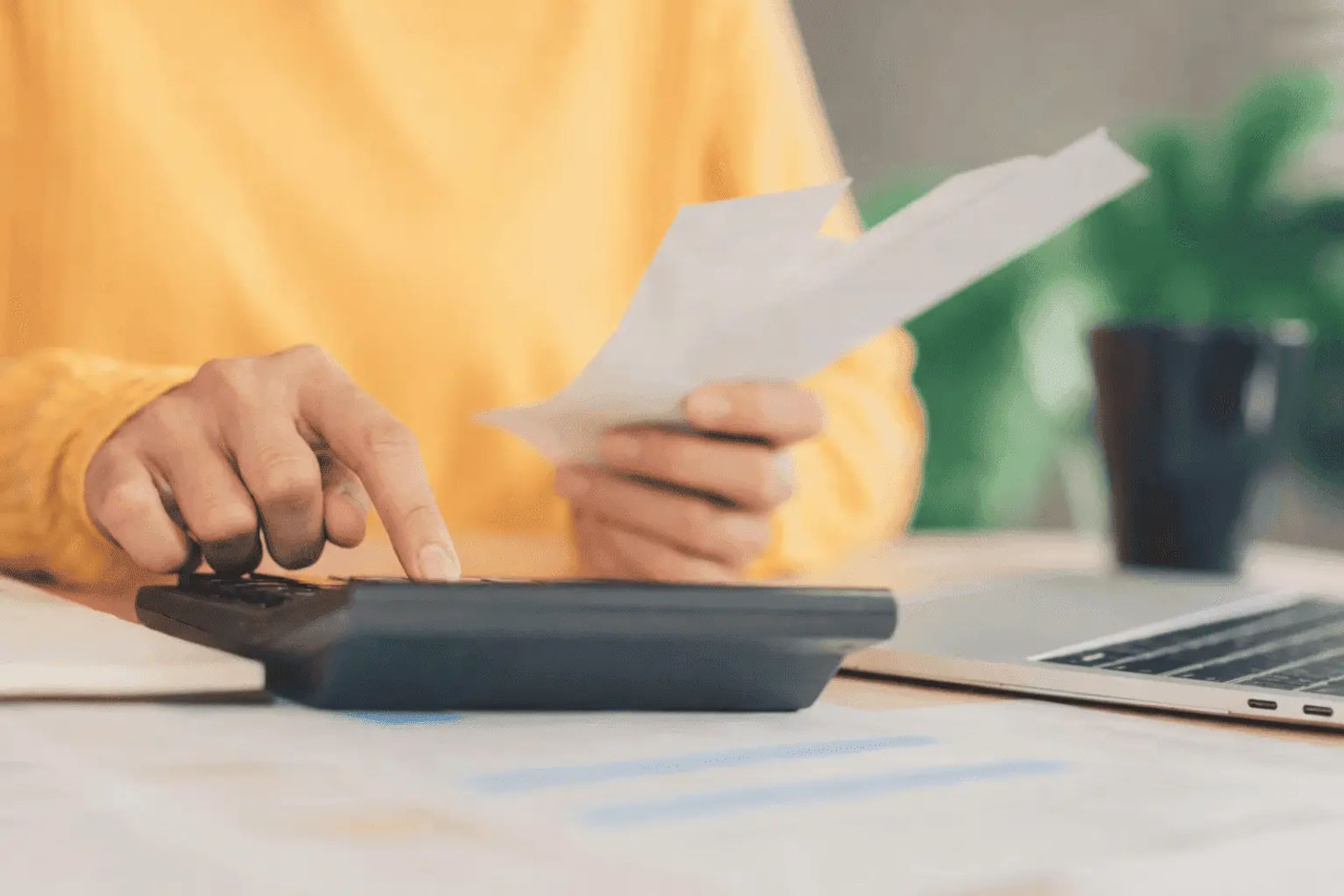 Calculating costs and reviewing documents before a real estate transaction