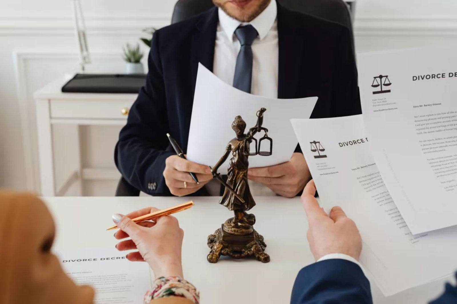 How to File for Divorce Without a Lawyer in Texas (DIY Guide)