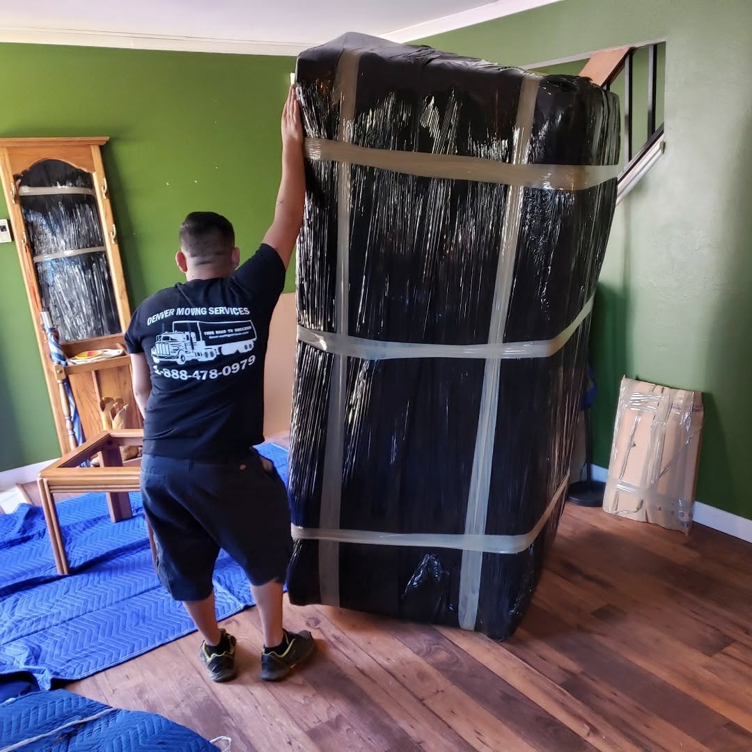 FAQS about Long-Distance Moving Services in Holbrook, NY