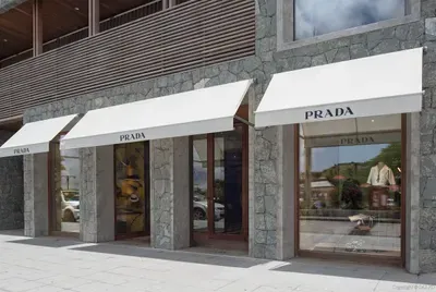 Boutique Prada