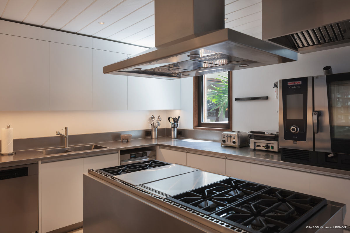 Professional-grade Kitchen.