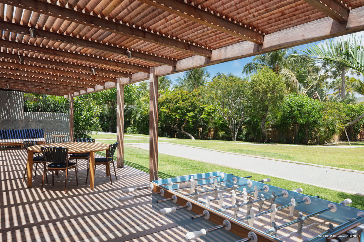 Outdoor spaces for recreation such as foosball or bocce.