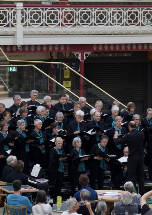 Live Christmas choir: Derby Choral Union