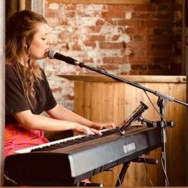 Live music with Ivy Peters
