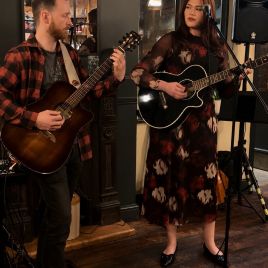 Live music with Wheels of Empire
