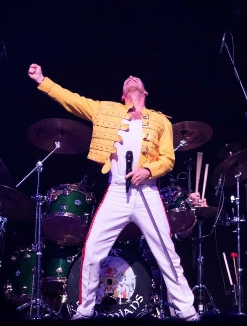 The Bohemians – Queen Tribute Band