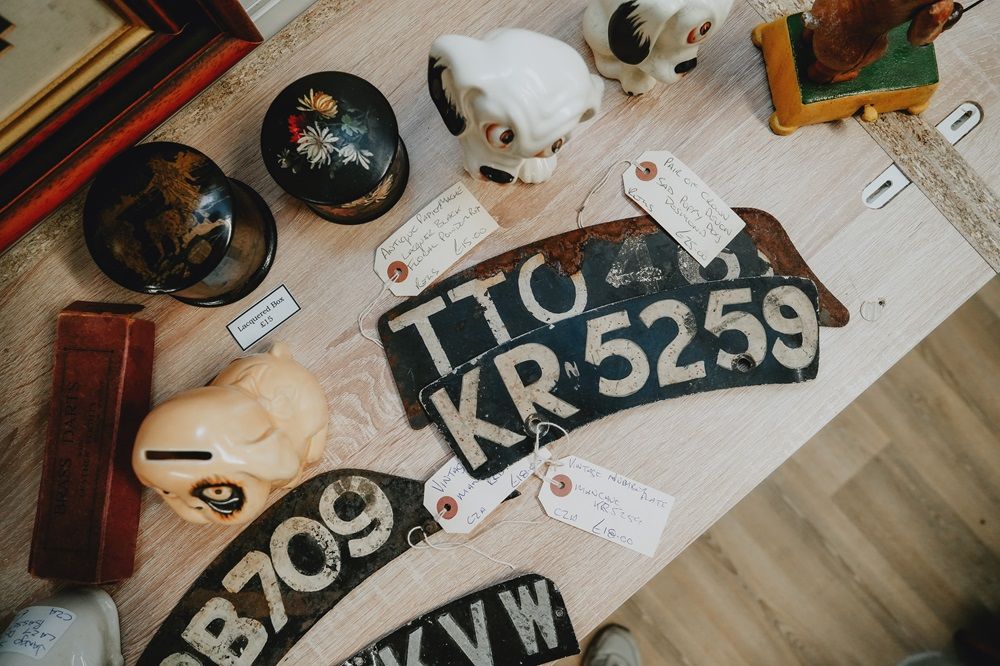 Image 4 for Vintage & Vinyl