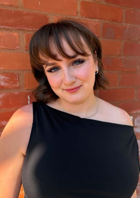 Live Music With Emma Shaw