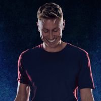 Russell Howard 1600_1000-1600x1000.jpg