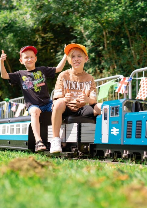 The Market Express: Ride On Railway