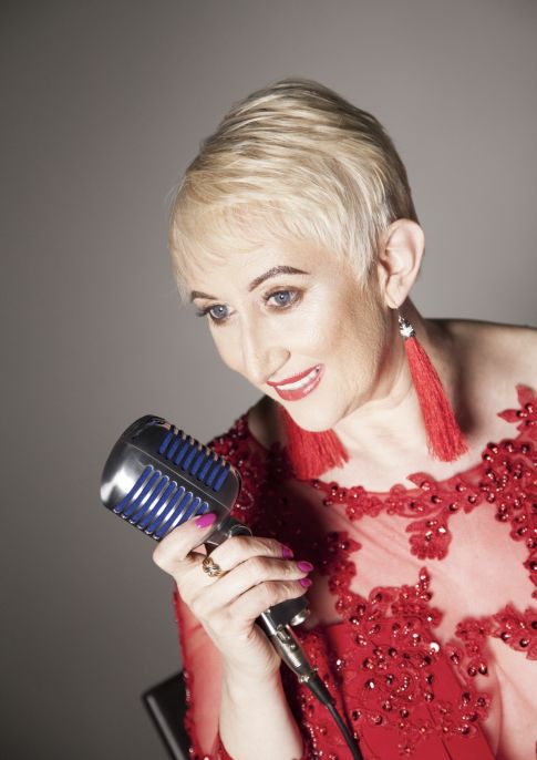 Live music with Michelle Montuori