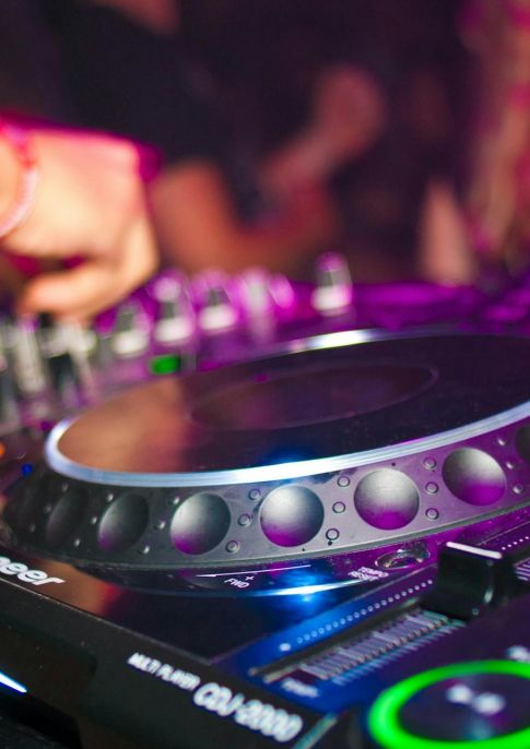 Valentine's reggae DJ set from DJ Alright-Orett Lawrence