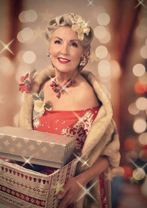 Live festive music with Lady Lindy
